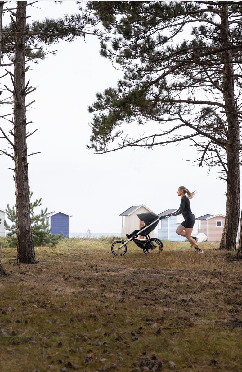 Thule Urban Glide 3 All-Terrain Jogging Stroller, Alternate, color, Black