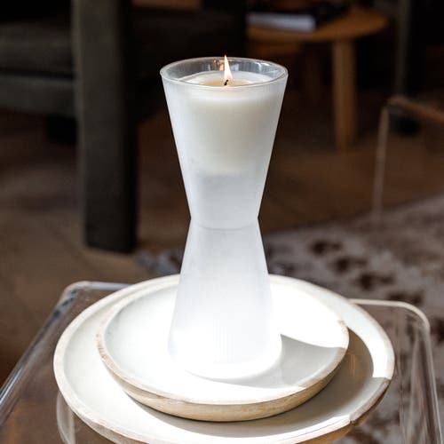 Ozaiz Aiz Candle In Gray