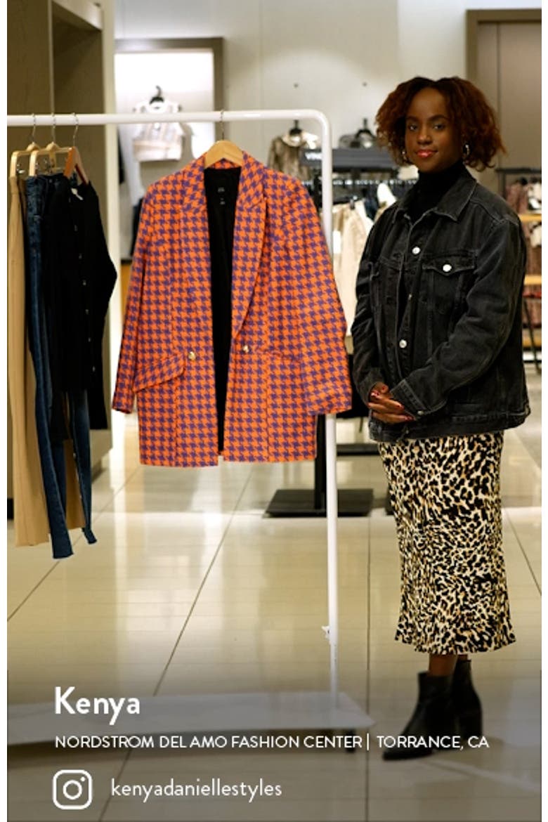 Houndstooth Bouclé Blazer video