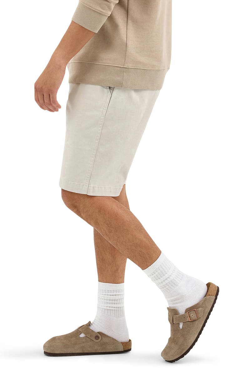 Wrangler Casey Jones Stretch Cotton Shorts, Alternate, color, Pelican