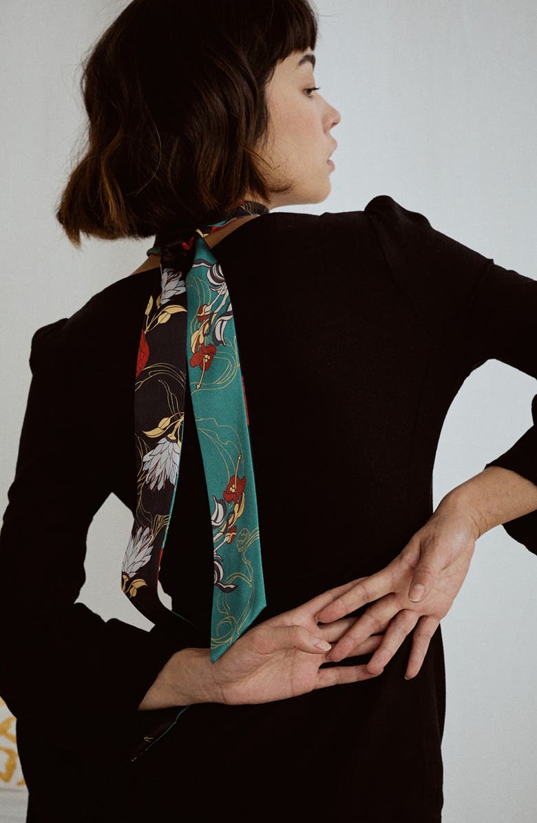 Lost Pattern Dream Hunter Skinny Silk Scarf, Alternate, color, Emerald Green