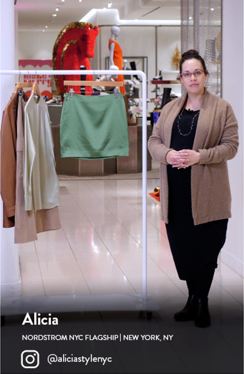 Doris Satin Miniskirt, sales video thumbnail