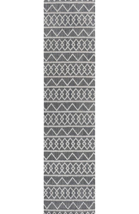 Aylan High-Low Pile Knotted Trellis Geometric Indoor/Outdoor Area Rug