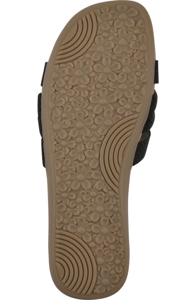 CLIFFS BY WHITE MOUNTAIN Fraley Slide Sandal, Alternate, color, Black Embossed