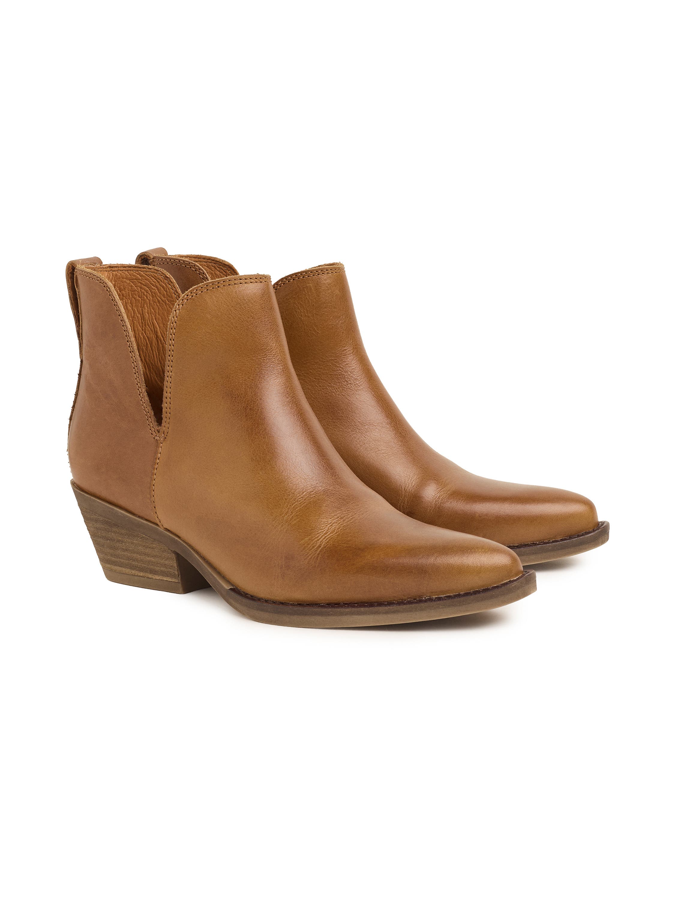 Celtic & Co. Split Detail Ankle Boot, Alternate, color, Tan