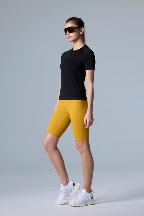 Cozy Zero Tech Merino Light Weight Daily Tee In Black
