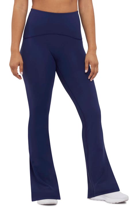 SPANXshape™ Booty Boost Flare Pants