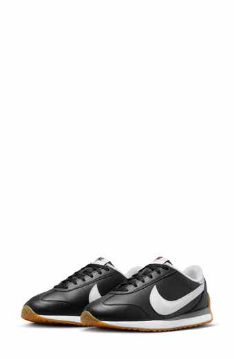 Nike Pacific Low Top Sneaker