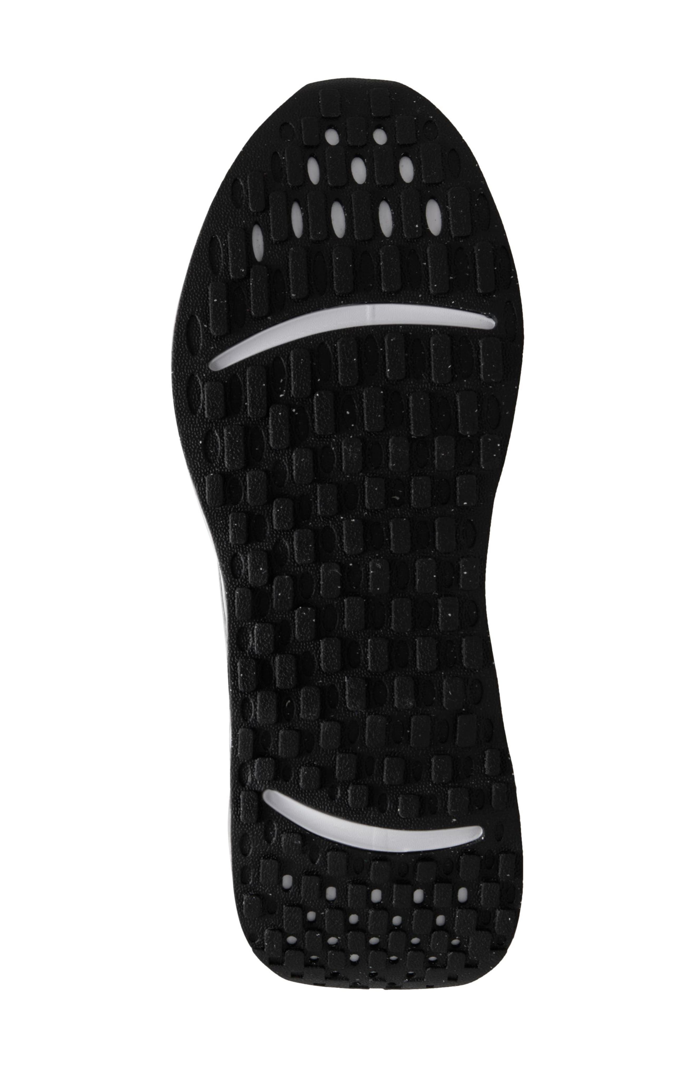 Nike Legend Essential 4 Walking Shoe, Alternate, color, 002 Black/White