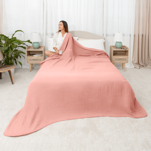 Comfy Cubs Adult Muslin Blanket In Pink