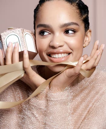 Divinely Flawless Translucent Loose Setting Powder Ultra-Blur & Puff Set $65 Value