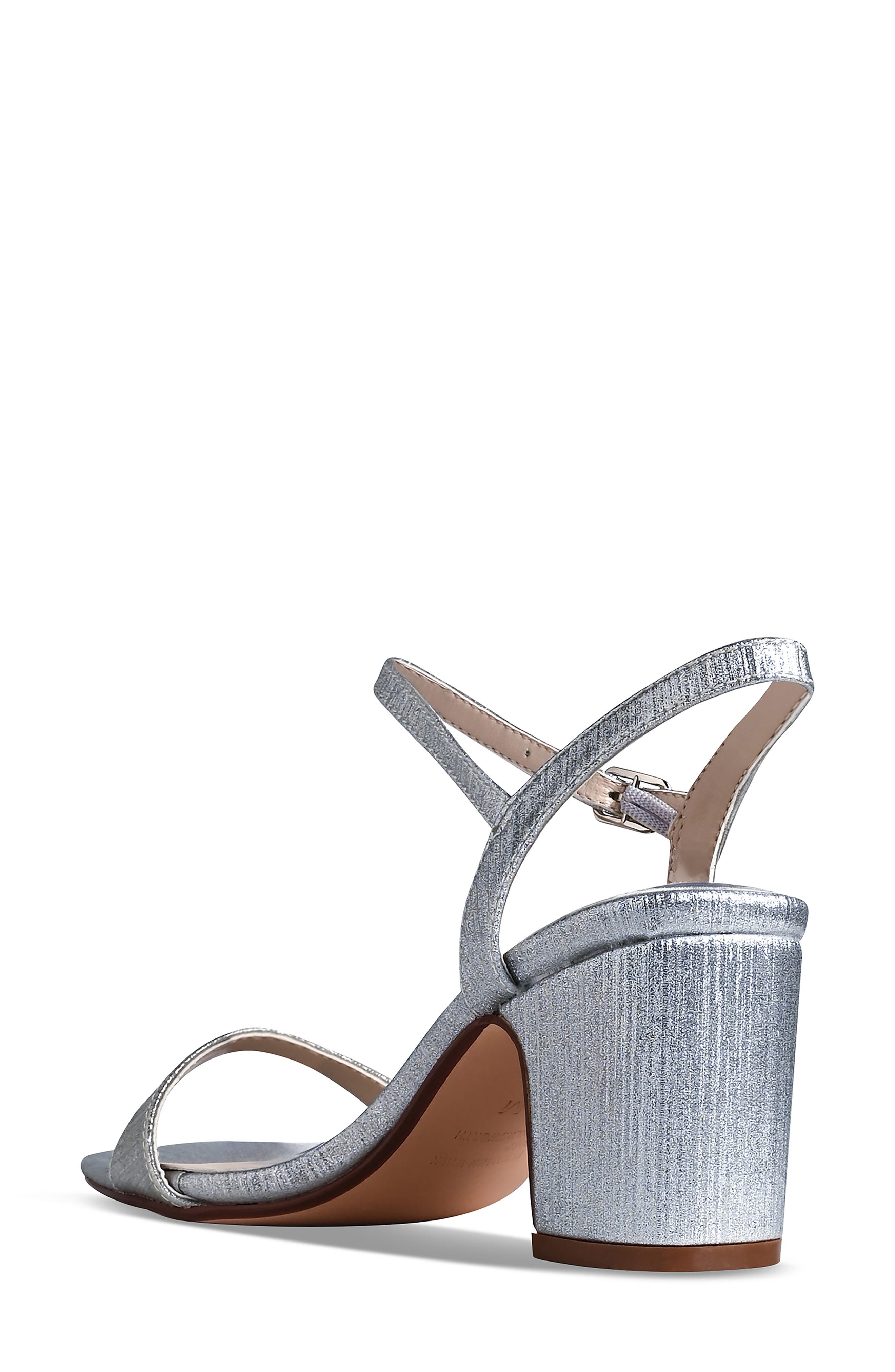 True Sandal - image 4
