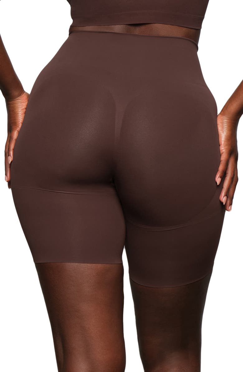SKIMS Butt Enhancing Lifting Shorts, Alternate, color, Cocoa