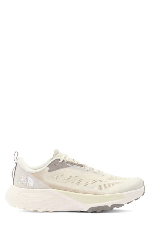 The North Face Altamesa 500 Trail Running Shoe In White Dune/stone Slab