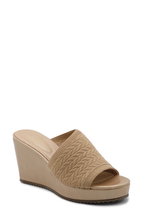 Cheery Wedge Sandal (Women)