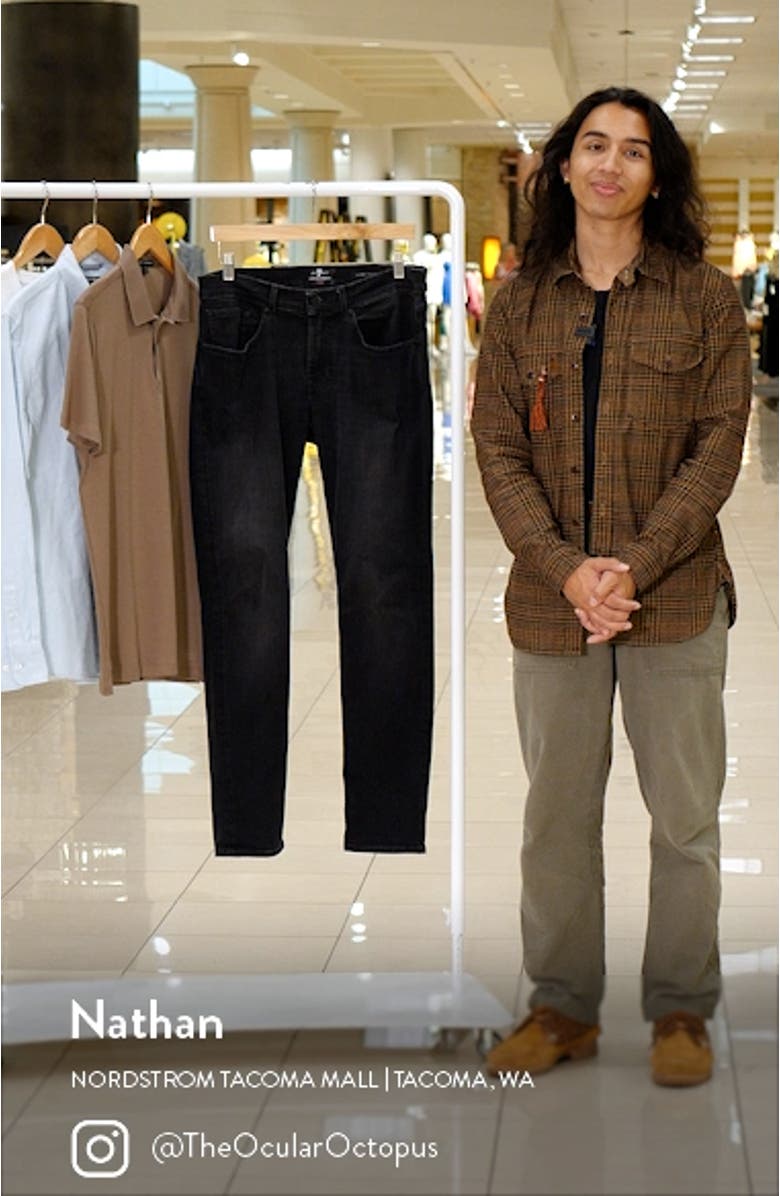 Slimmy Tapered Slim Fit Jeans