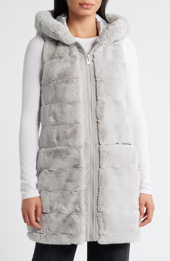 Via Spiga Quilted Faux Fur Hooded Vest | Nordstrom Via Spiga Quilted Faux Fur Hooded Vest | Nordstrom