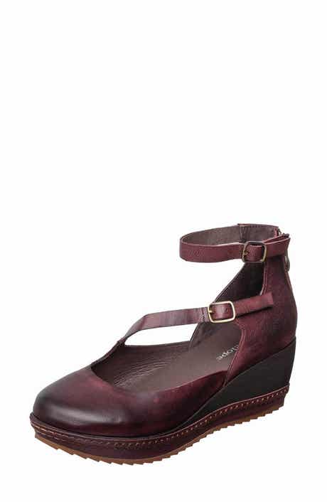 ANTELOPE Shiloh Wedge Sandal