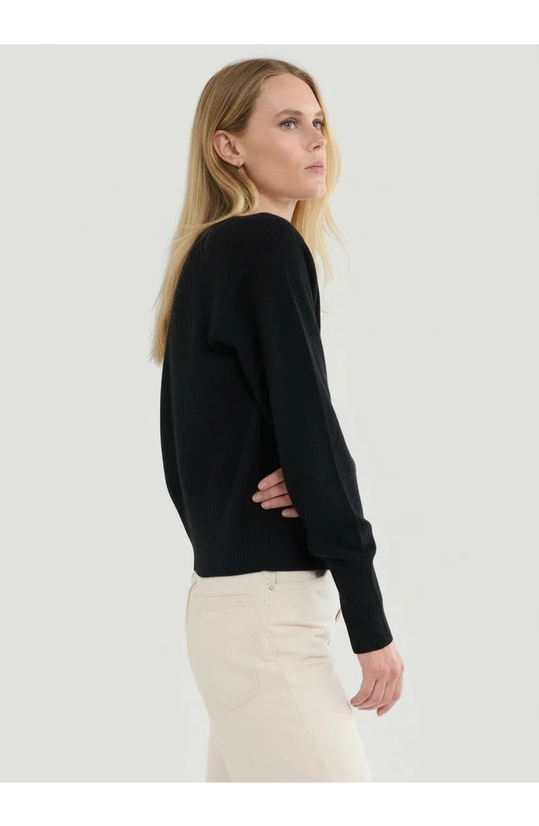 Majestic Filatures Cashmere Long Sleeve Pullover Crewneck, Alternate, color, Noir