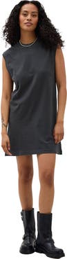 Richer Poorer The Relaxed Muscle Dress
