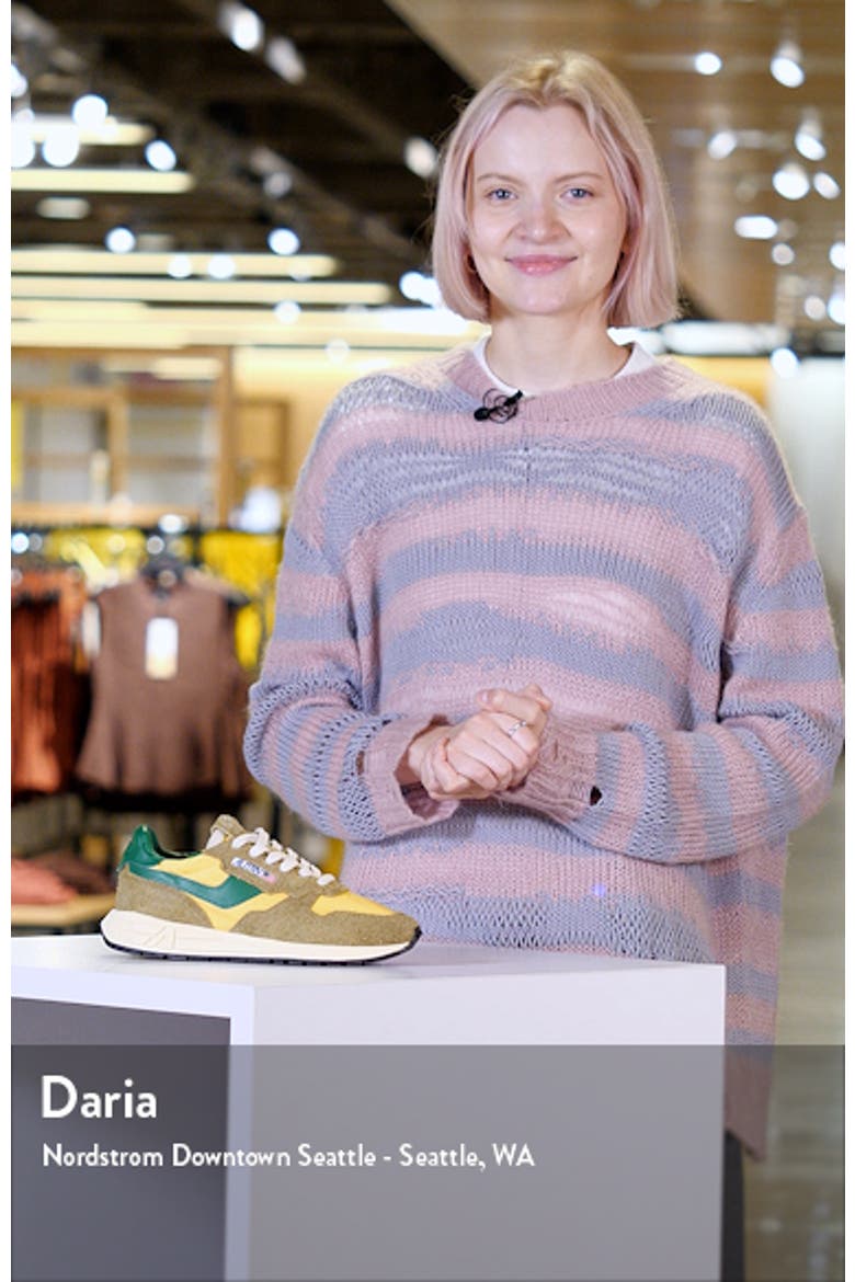 Reelwind Colorblock Sneaker video