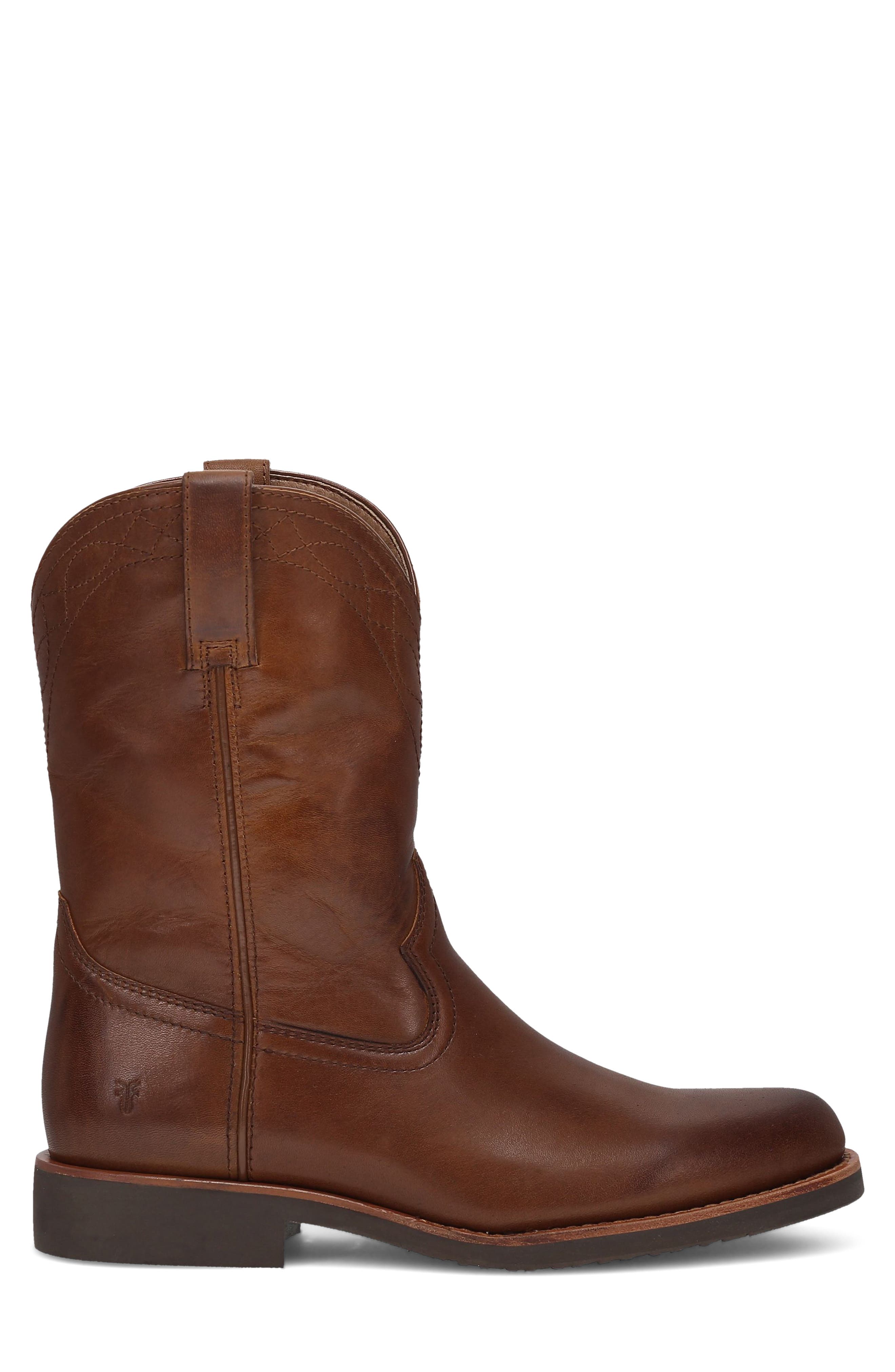 Wyatt Pull On Leather Western Boot, Alternate, color, CARAMEL