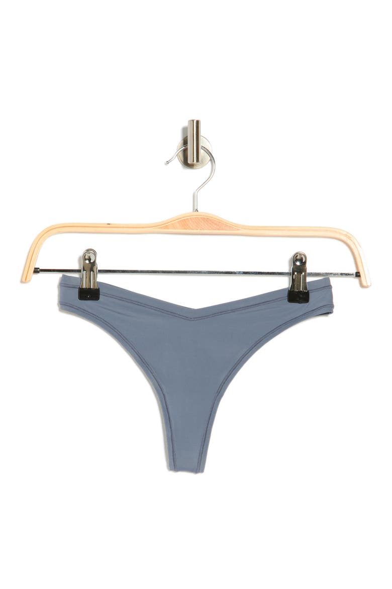 Soft Flex Thong, Alternate, color, GRISAILLE