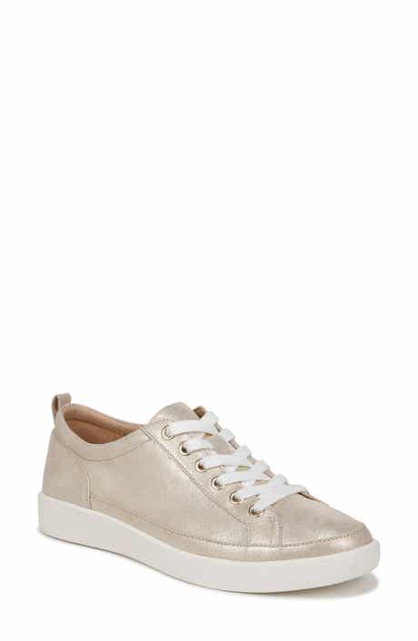 Vionic Winny Low Top Sneaker