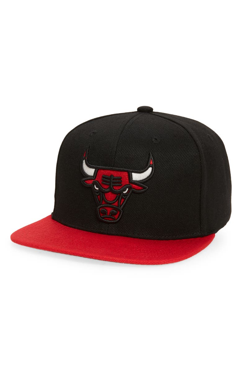 Mitchell & Ness NBA Glow Chicago Bulls Snapback Baseball Cap, Main, color, 