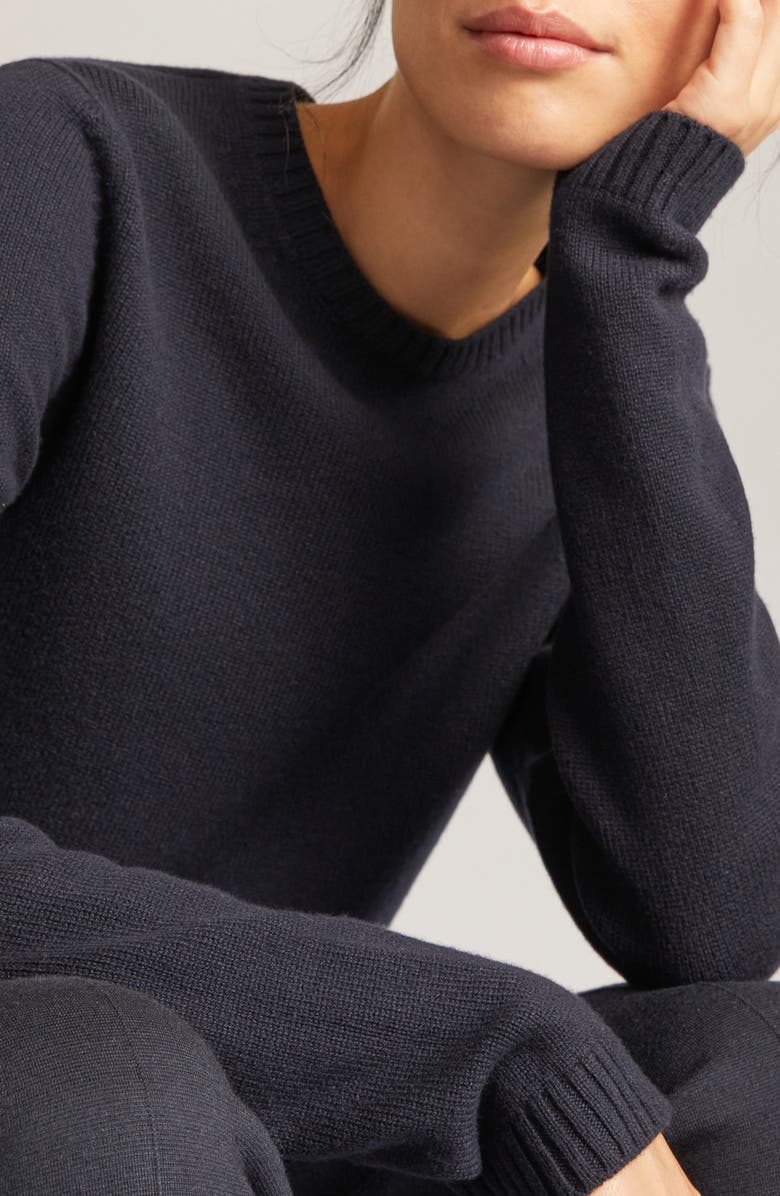 Loro Piana Parksville Crewneck Baby Cashmere Sweater, Alternate, color, 