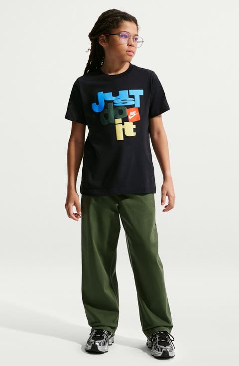 Kids' Nike Sportswear Graphic T-Shirt