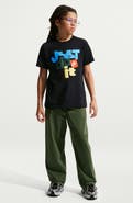 Nike Kids' Nike Sportswear Graphic T-Shirt