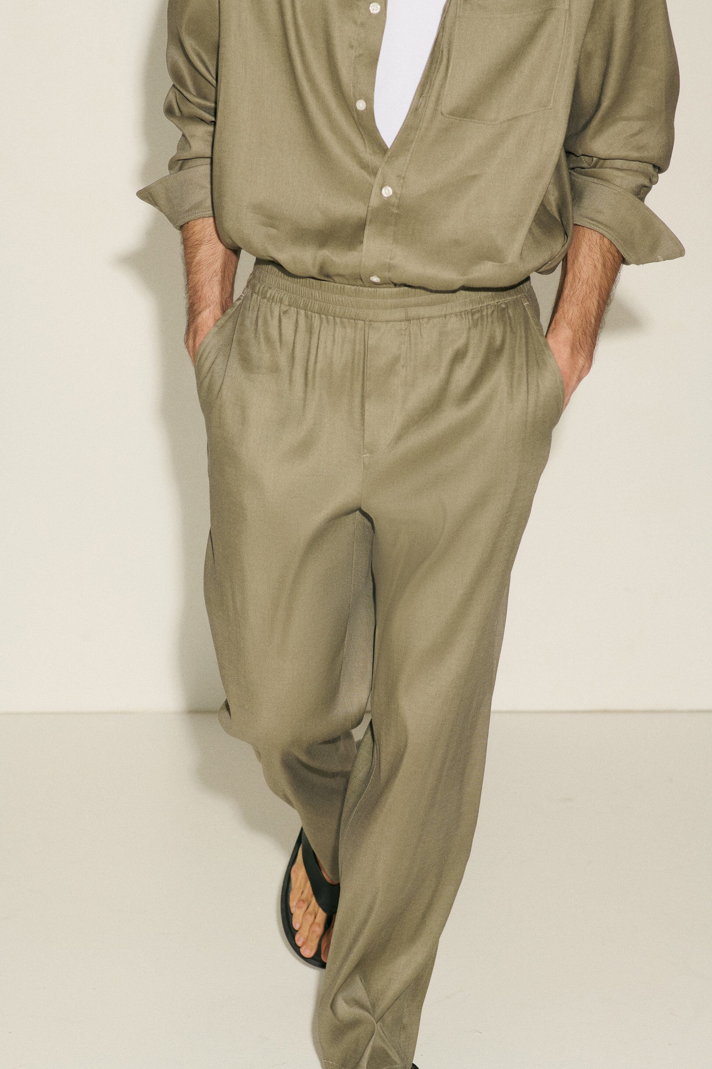 Easy care loose-fit linen-blend pants - image 3