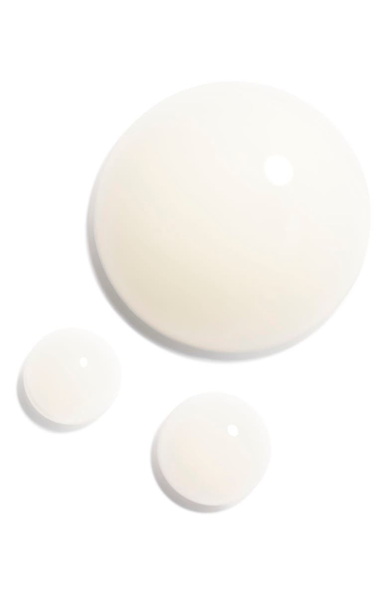 CHANEL N°1 DE CHANEL REVITALIZING EYE SERUM REFILL Smoothes – Restores – Refreshes, Alternate, color, 