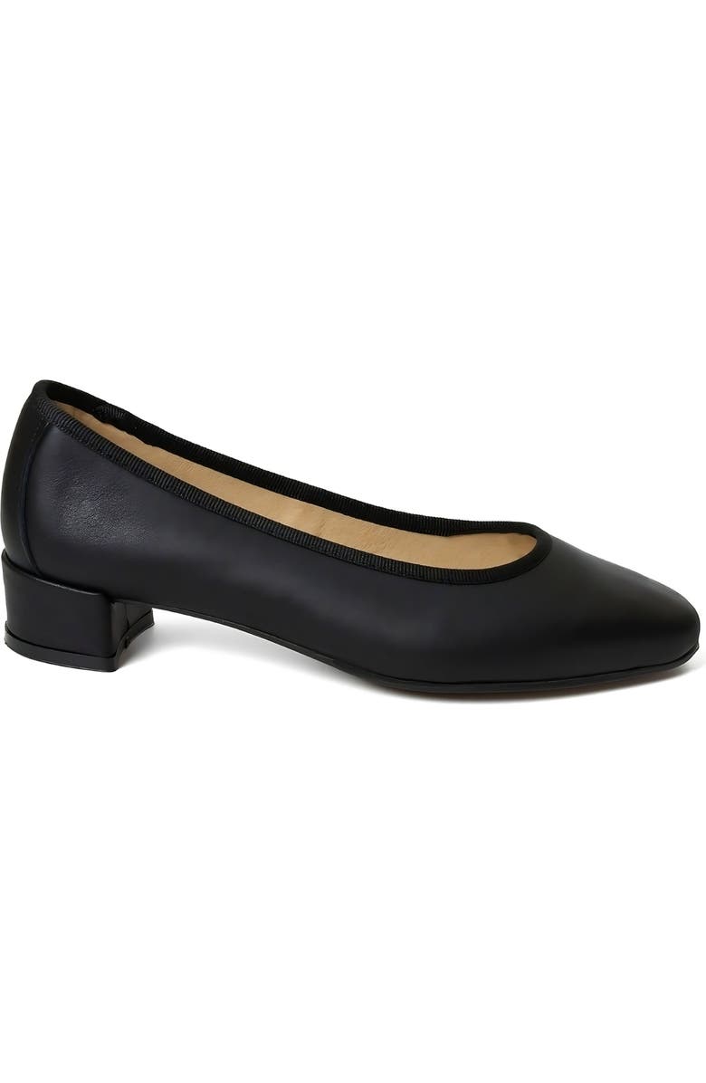 Menina Step Isa Leather Ballet Flat, Main, color, Black