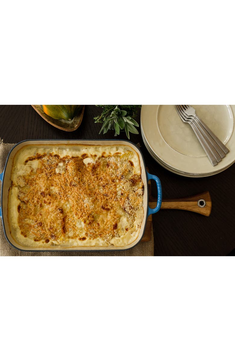 Le Creuset Signature 3 Quart Enameled Cast Iron Roaster, Alternate, color, Marseille