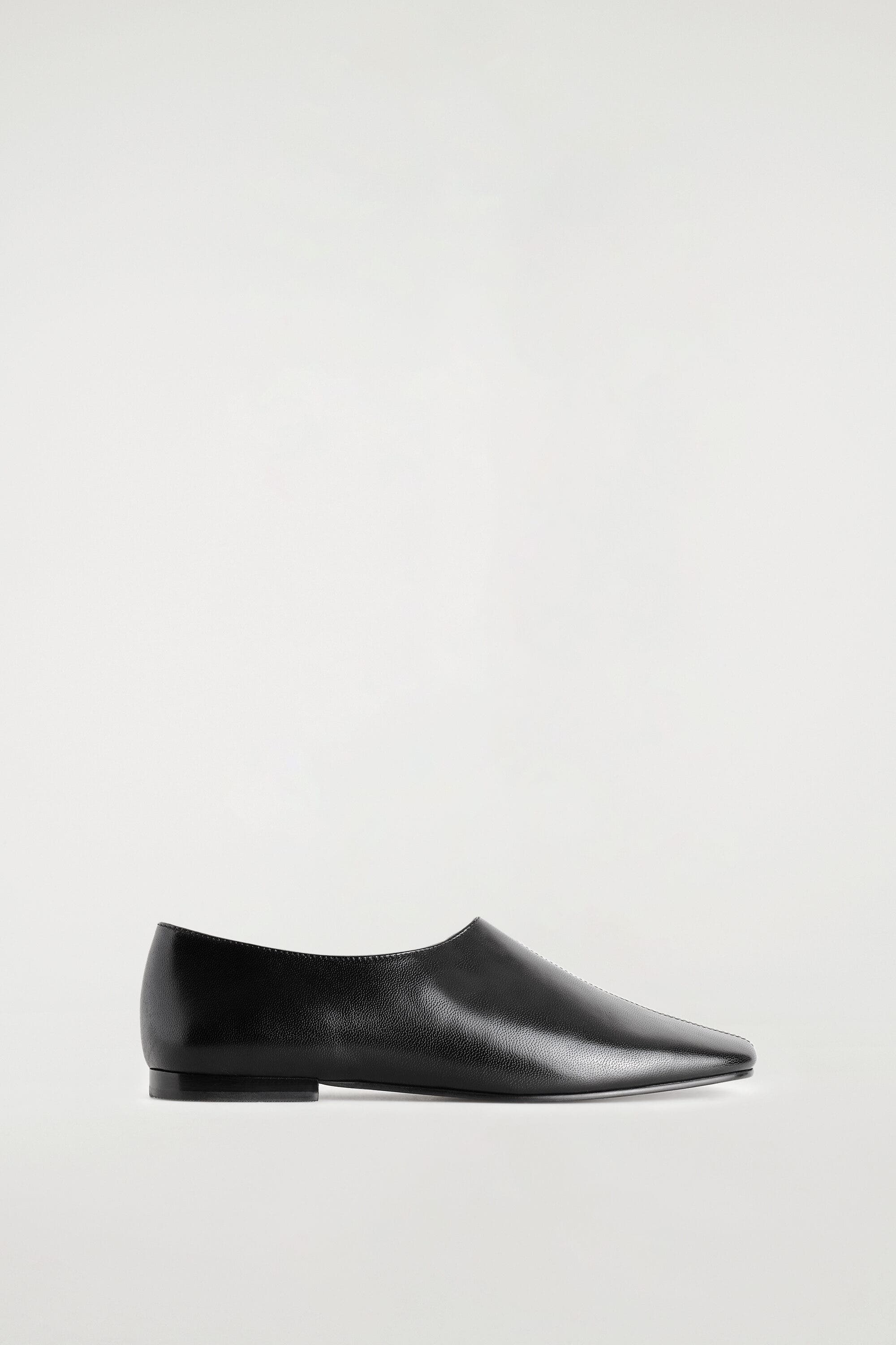 Square-Toe Leather Flats, Main, color, BLACK