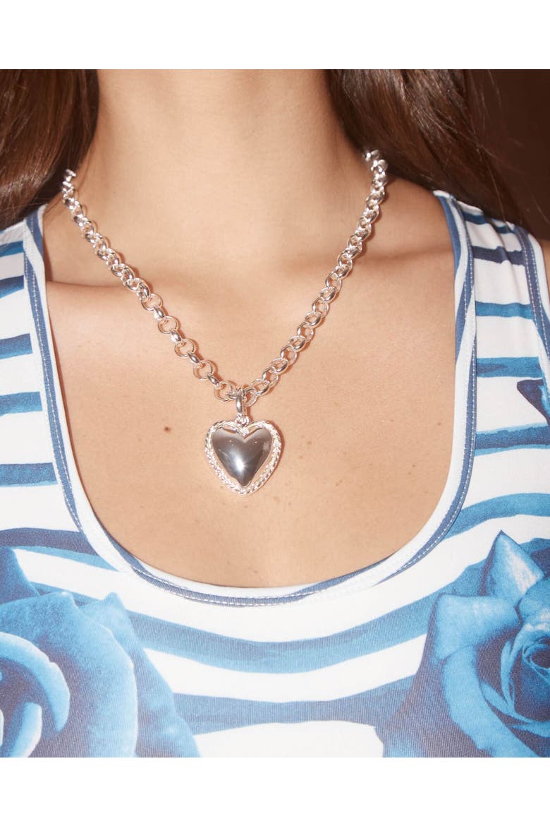 Hot Heart Chain, Alternate, color, Silver