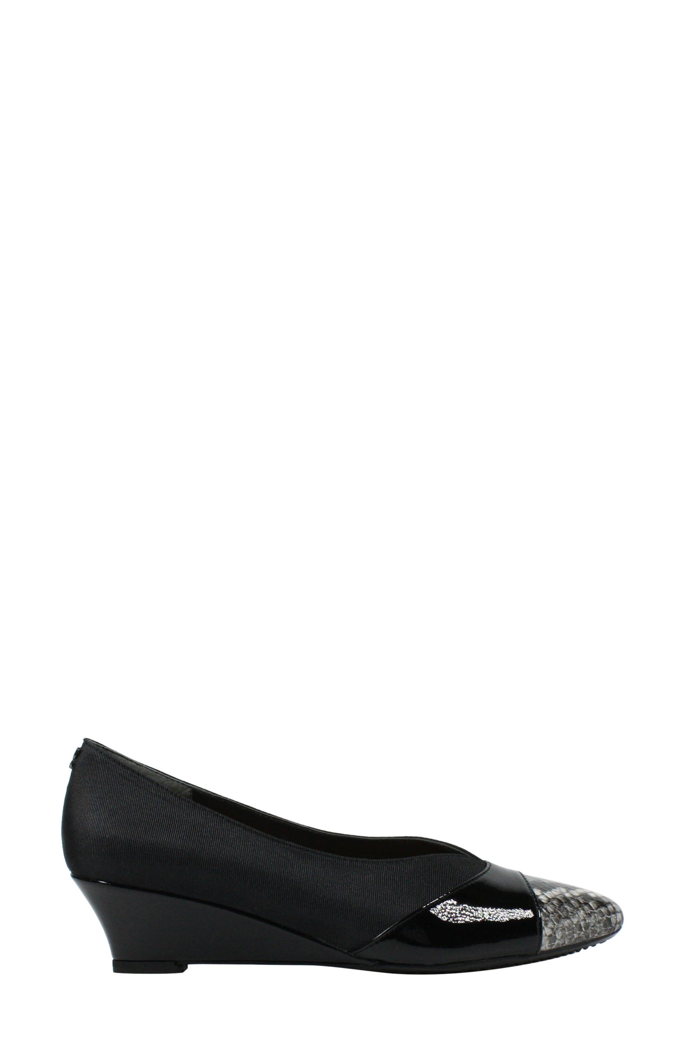 J. Reneé Bridgeton Wedge Pump, Alternate, color, 