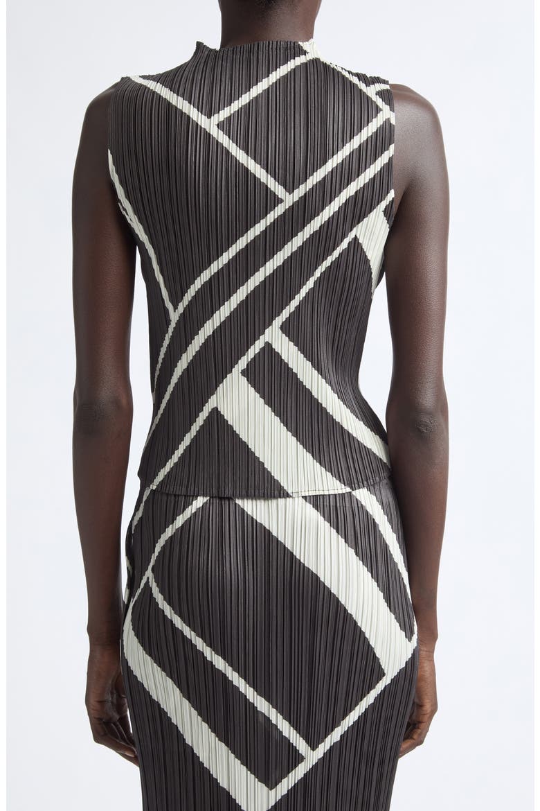 Fold Line Pleated Sleeveless Top, Alternate, color, CHARCOAL