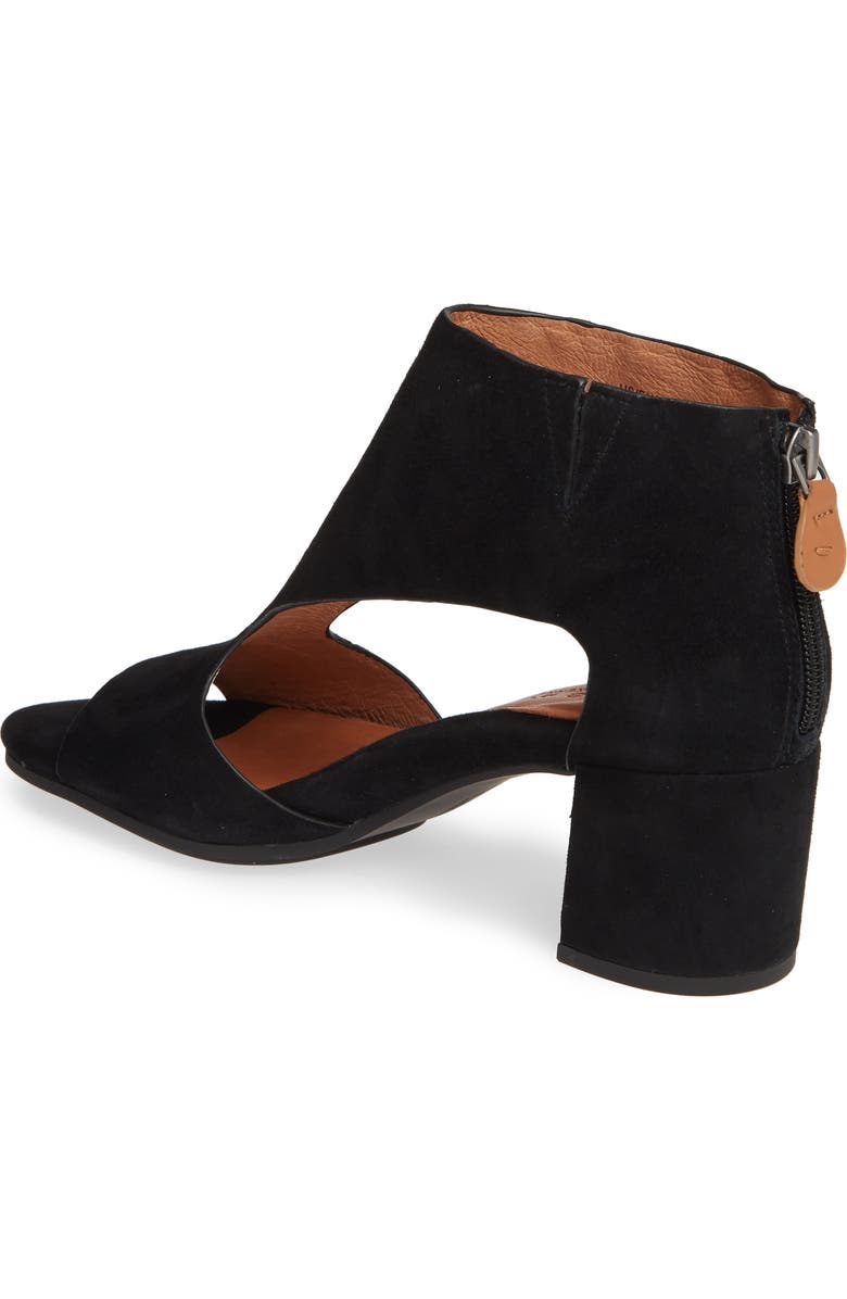 Gentle Souls by Kenneth Cole Charlene Peep Toe Sandal, Alternate, color,