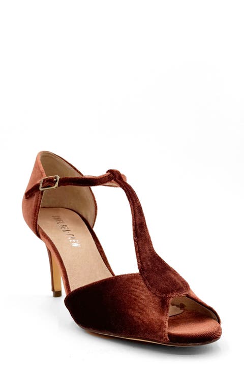 Blondie T-Strap Sandal (Women)