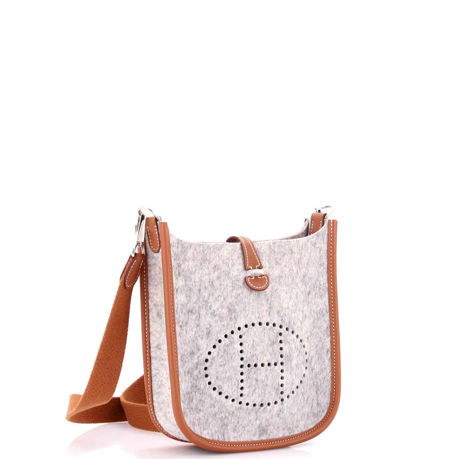 Pre-Owned Hermes Evelyne Bag Gen III Felt TPM, Alternate, color, Gris Clair