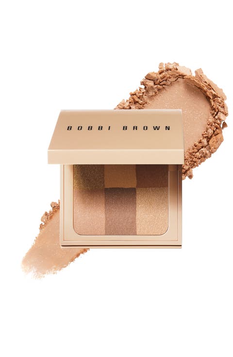Nude Finish Illuminating Pressed Powder Compact