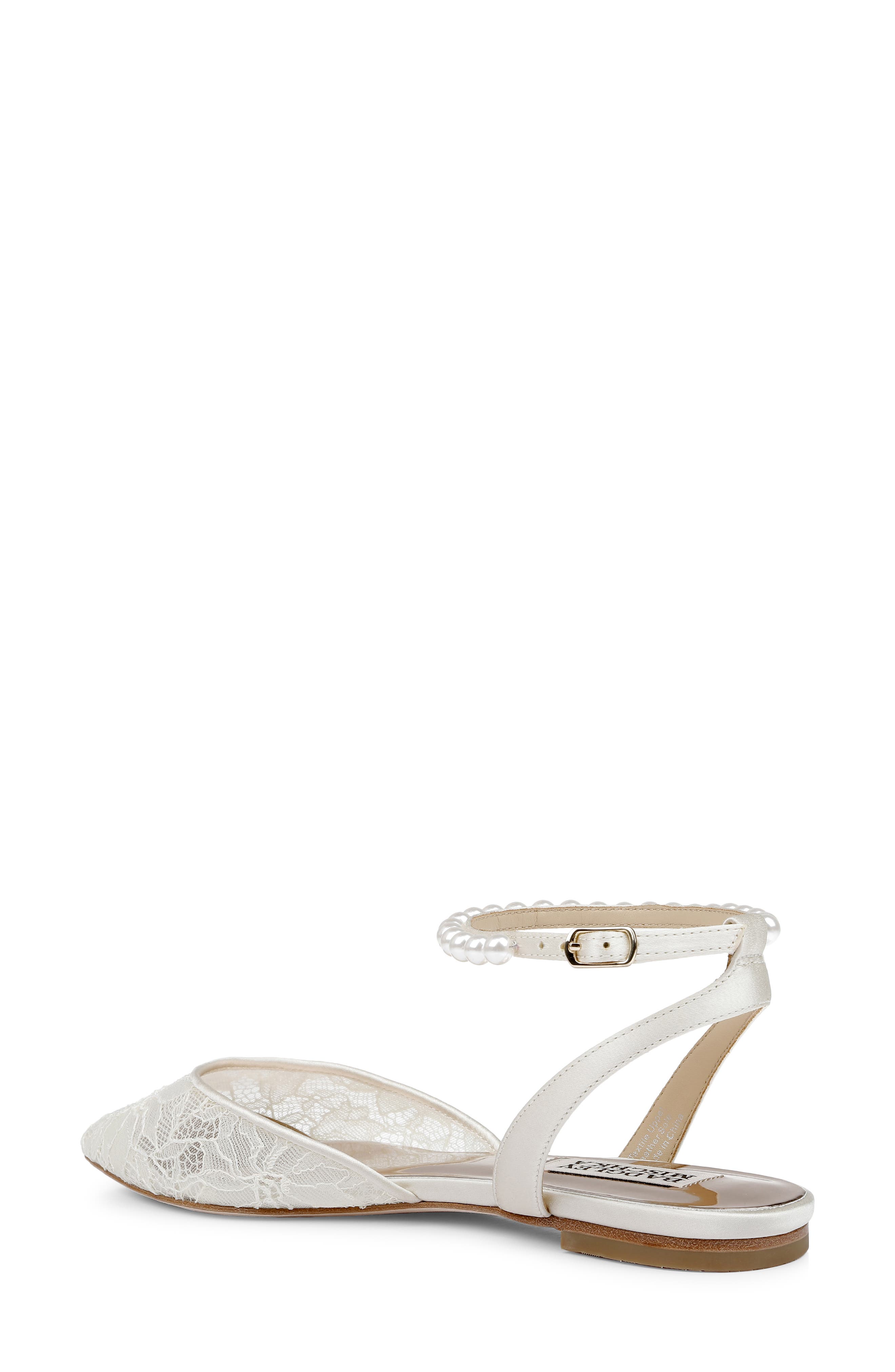 Badgley Mischka Collection Fawn Pointed Toe Lace Flat (Women ...