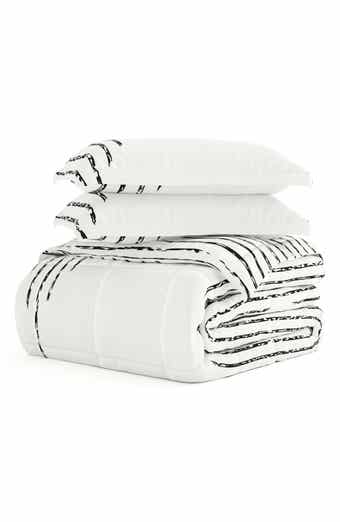 HOMESPUN Premium Ultra Soft Diamond Stripe Down-Alternative Comforter Set