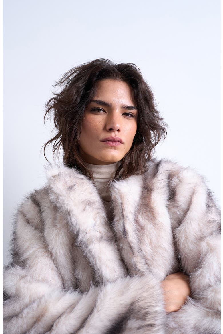 Collarless Faux Fur Coat, Alternate, color, GREY/ WHITE