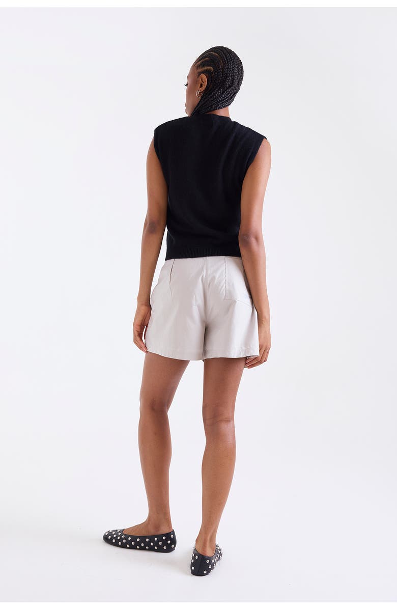 1982 Zarah Crew Neck 100% Cashmere Vest, Alternate, color, Black