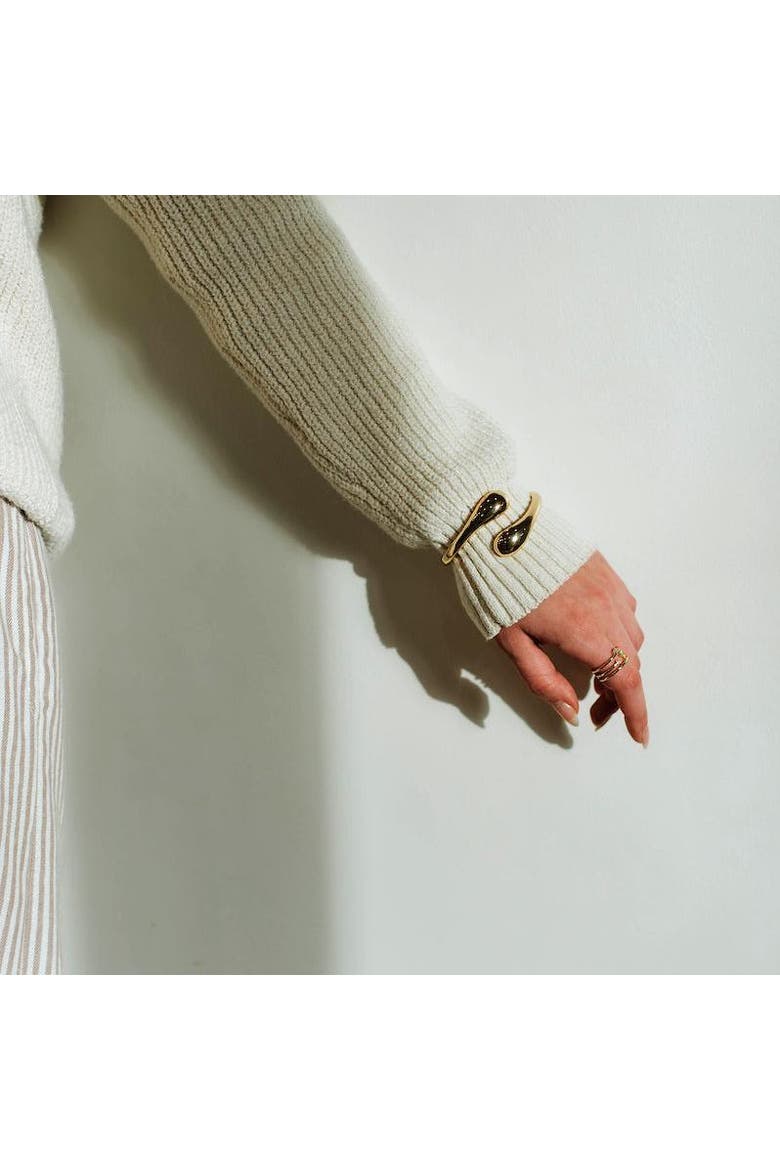 The Cambridge Cuff, Alternate, color, Gold