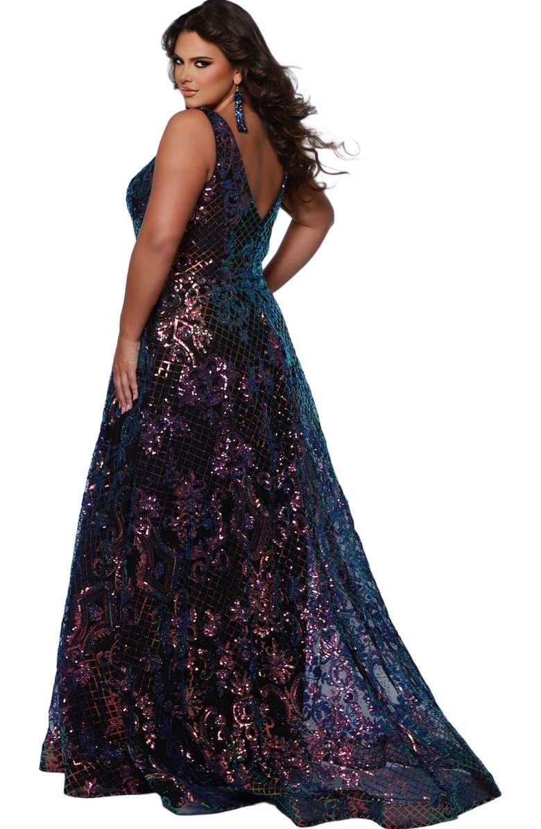 Sydney's Closet Bra-Friendly V-Neckline Sequin A-Line Plus Size Gown, Alternate, color, 
